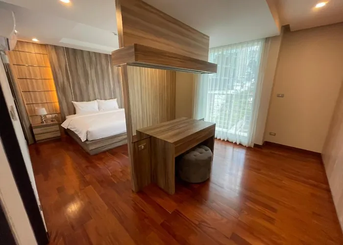 Vivi Avenue Thonglor