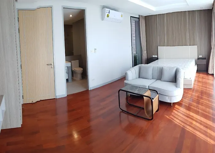 Vivi Avenue Thonglor